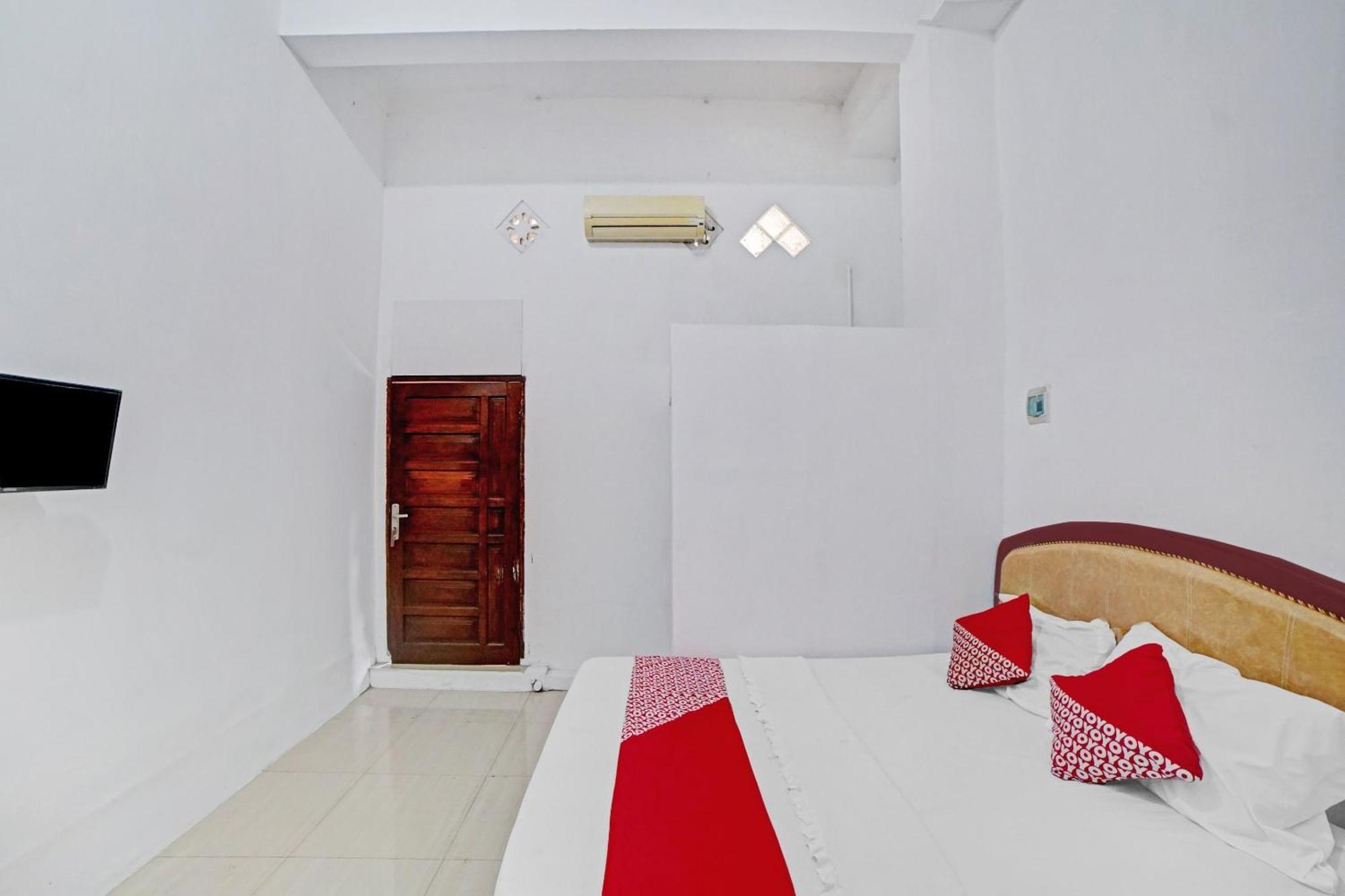 Oyo 90387 Sepakat 2*