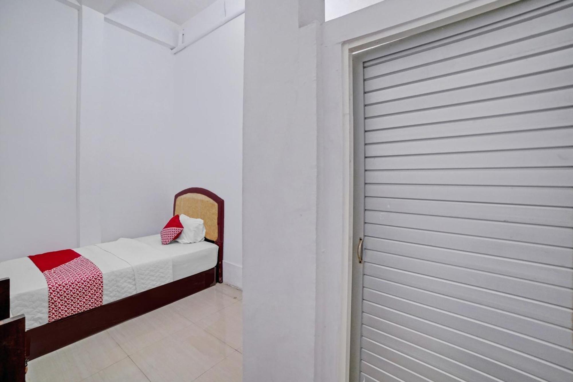Oyo 90387 Sepakat 2* Medan